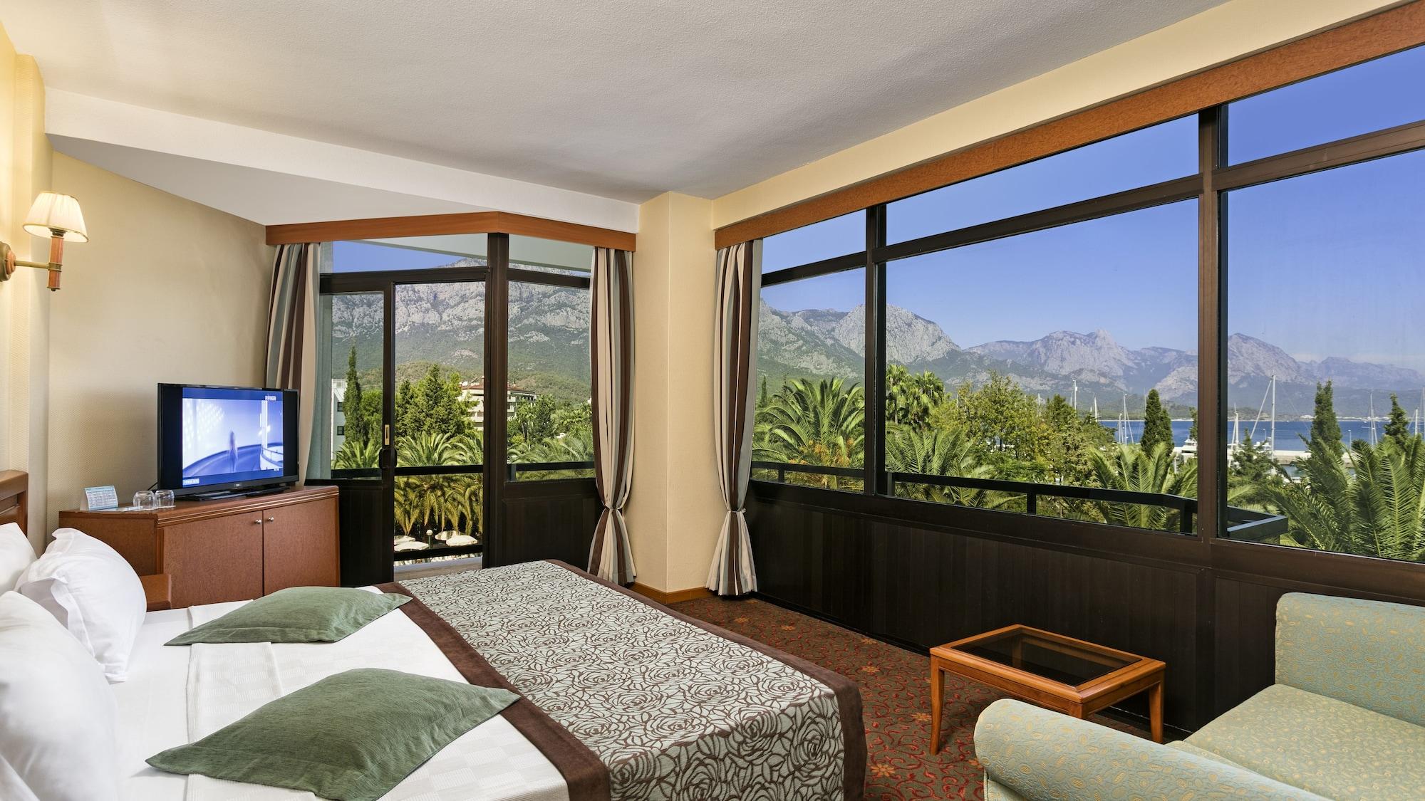 Oezkaymak Marina Hotel - Ultra All Inklusive Kemer Eksteriør bilde